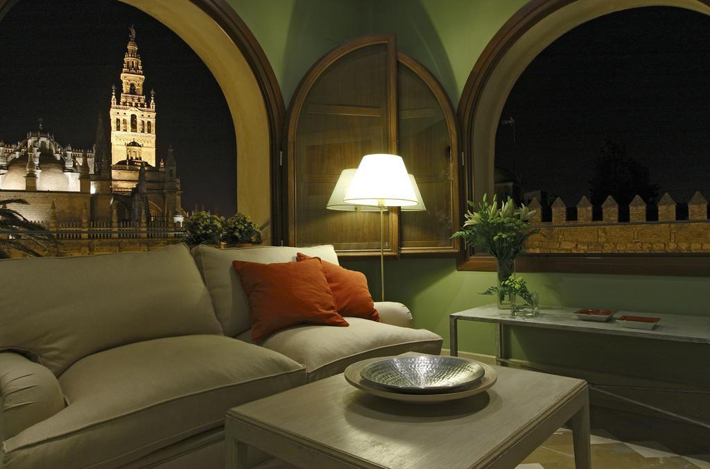 סביליה Suite Alcazar חדר תמונה